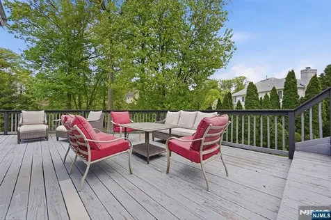 1 Timber Rock Court Cedar Grove NJ 07009