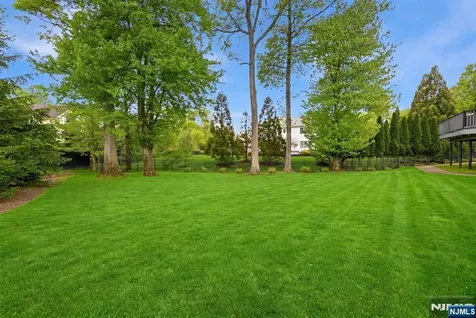 1 Timber Rock Court Cedar Grove NJ 07009