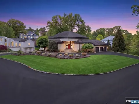 1 Timber Rock Court Cedar Grove NJ 07009