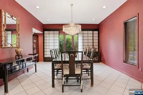 1 Timber Rock Court Cedar Grove NJ 07009