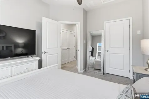 706 Bayside Court South Amboy NJ 08879