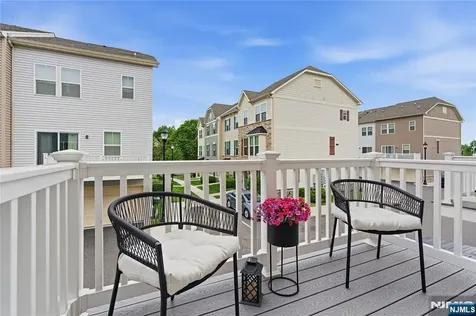 706 Bayside Court South Amboy NJ 08879