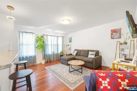 44 Coriander Way Englewood NJ 07631