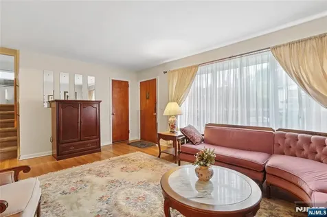 48 Rutgers Street Closter NJ 07624