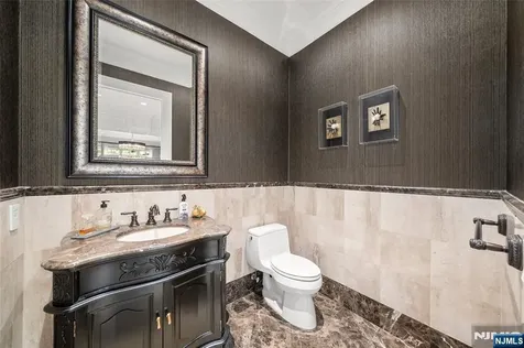 675 Summit Street Englewood Cliffs NJ 07632