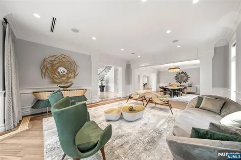 675 Summit Street Englewood Cliffs NJ 07632