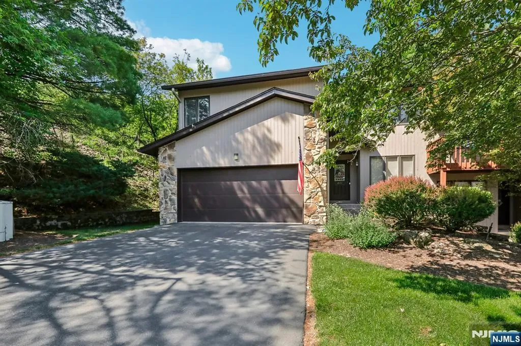 40 Woodland Drive Woodland Park NJ 07424