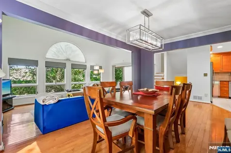 40 Woodland Drive Woodland Park NJ 07424
