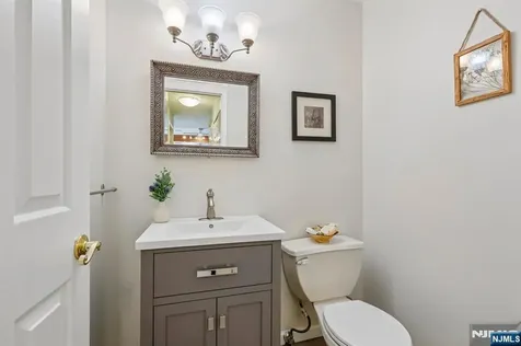 40 Woodland Drive Woodland Park NJ 07424