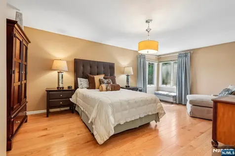 40 Woodland Drive Woodland Park NJ 07424