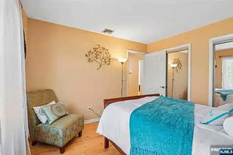 40 Woodland Drive Woodland Park NJ 07424