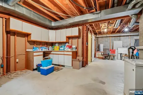 40 Woodland Drive Woodland Park NJ 07424