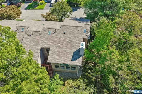 40 Woodland Drive Woodland Park NJ 07424