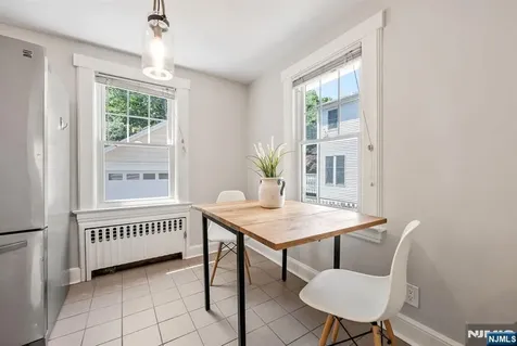 552 Hillcrest Road Ridgewood NJ 07450