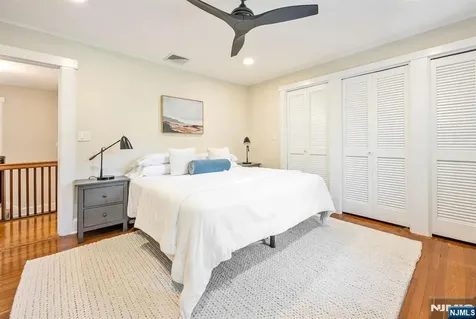 552 Hillcrest Road Ridgewood NJ 07450