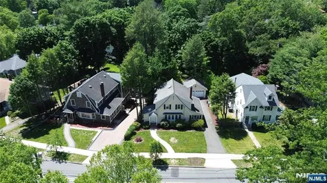 552 Hillcrest Road Ridgewood NJ 07450