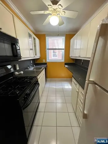 2160 Center Fort Lee NJ 07024