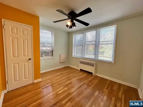 2160 Center Fort Lee NJ 07024