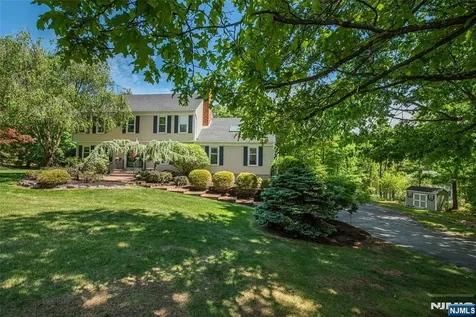 2 David Place Mount Olive Township NJ 07836