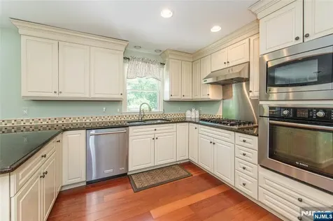 2 David Place Mount Olive Township NJ 07836