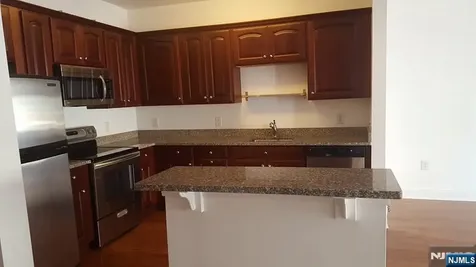 22 Ave At Port Imperial West New York NJ 07093