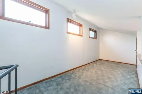 131 Mcpeek Road Lafayette NJ 07848
