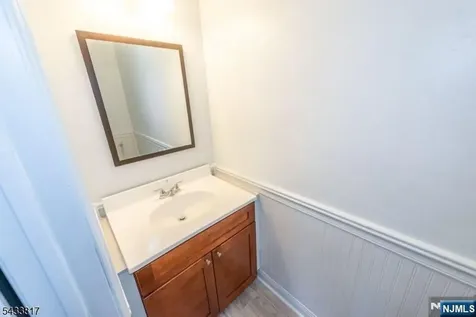 131 Mcpeek Road Lafayette NJ 07848