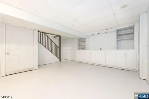 131 Mcpeek Road Lafayette NJ 07848