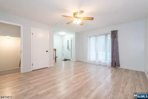 131 Mcpeek Road Lafayette NJ 07848