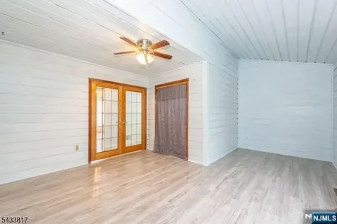 131 Mcpeek Road Lafayette NJ 07848