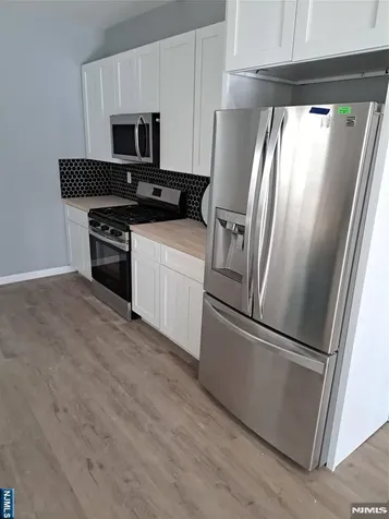 105 10th Street Passaic NJ 07055
