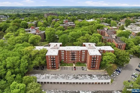 2330 Linwood Avenue Fort Lee NJ 07024