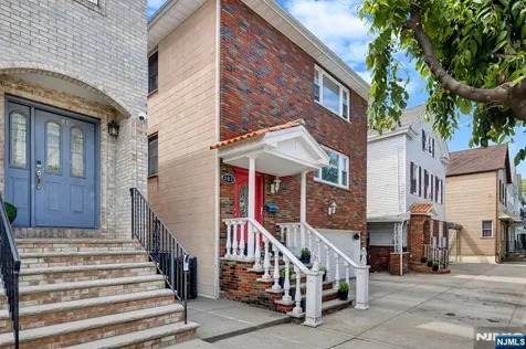 103 Houston Street Newark NJ 07105