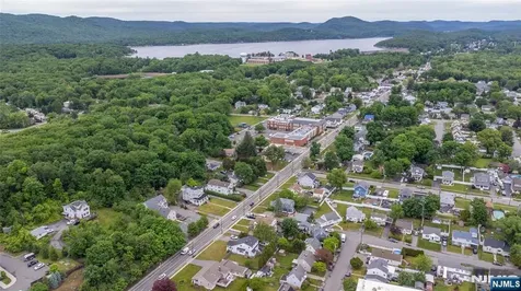 1022 Ringwood Avenue Wanaque NJ 07420