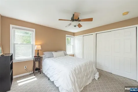 2 Red Mine Road Wanaque NJ 07465