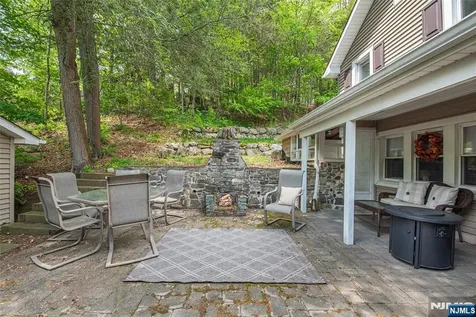 2 Red Mine Road Wanaque NJ 07465