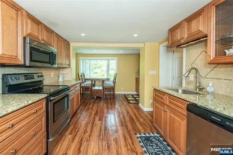 2 Red Mine Road Wanaque NJ 07465