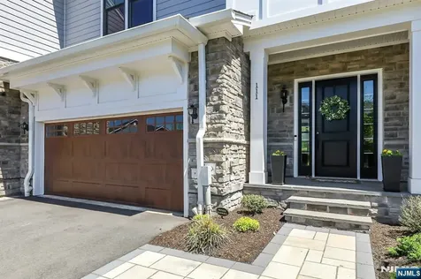 111 Woodmont Circle River Vale NJ 07675