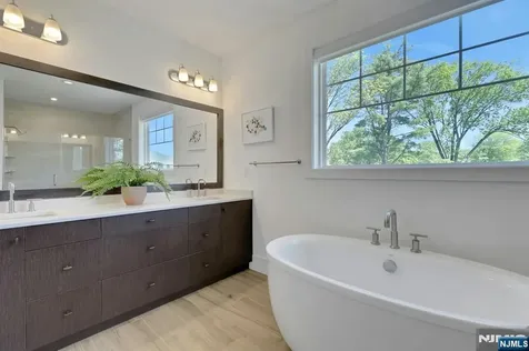 111 Woodmont Circle River Vale NJ 07675