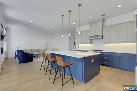 111 Woodmont Circle River Vale NJ 07675