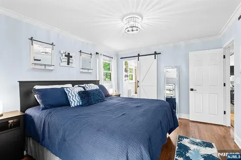 21 Skyline Drive Hopatcong NJ 07821