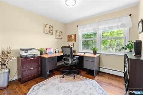 21 Skyline Drive Hopatcong NJ 07821