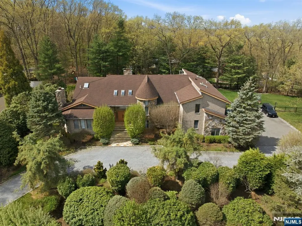 291 Truman Drive Cresskill NJ 07626