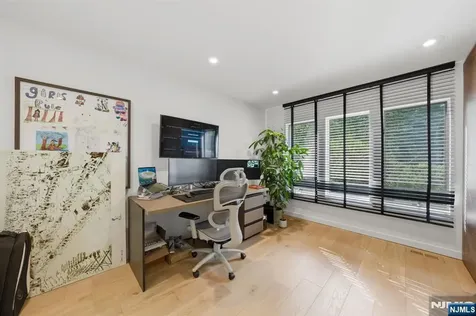 291 Truman Drive Cresskill NJ 07626