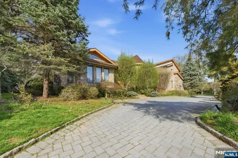 291 Truman Drive Cresskill NJ 07626