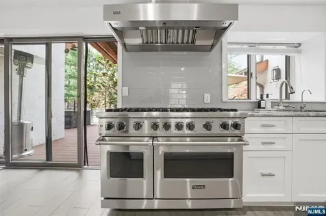 291 Truman Drive Cresskill NJ 07626