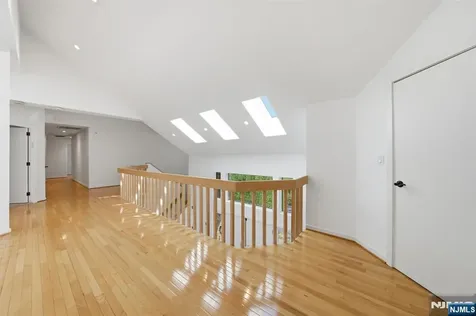 291 Truman Drive Cresskill NJ 07626