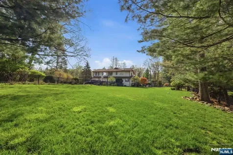 291 Truman Drive Cresskill NJ 07626