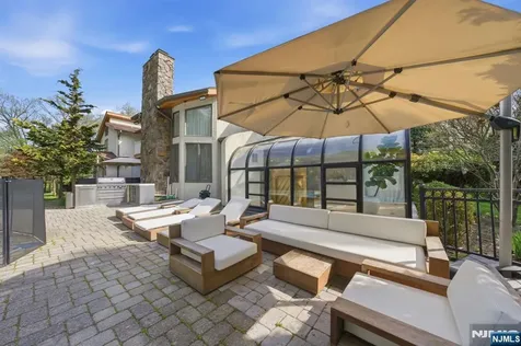 291 Truman Drive Cresskill NJ 07626