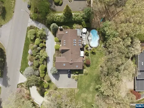 291 Truman Drive Cresskill NJ 07626